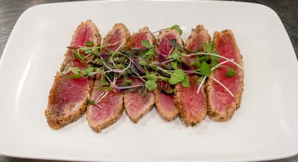 Peppered Ahi Tuna Plate