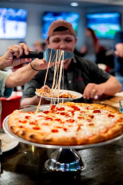 pizza pull