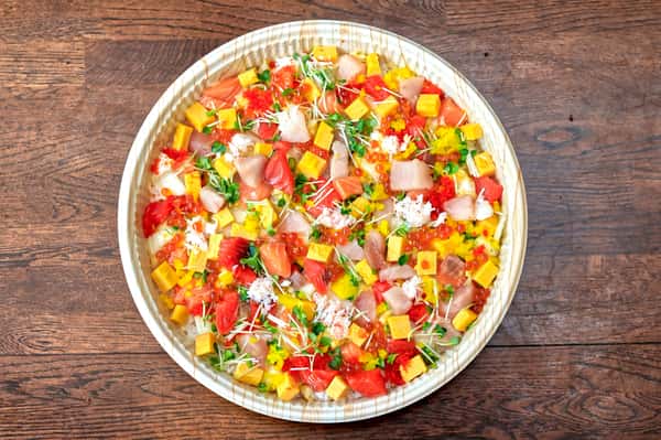 Family-size Seafood Bara Chirashi