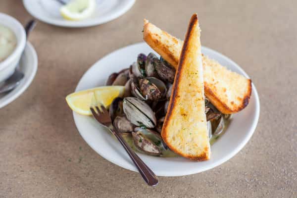 Steamed Manila Clams