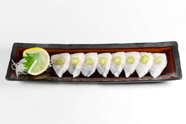 Hamachi Usuzukuri