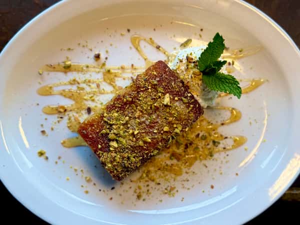 Lemon Ricotta Semolina Cake