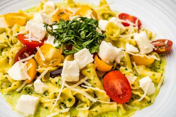Penne with Heirloom Cherry Tomatoes
