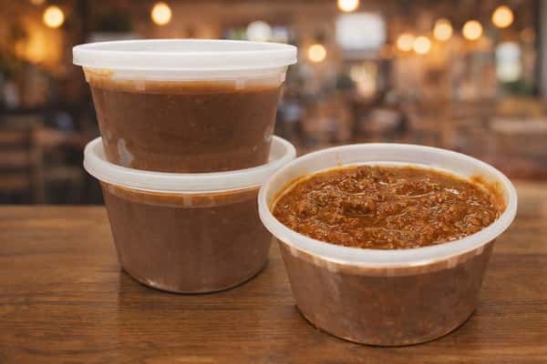 Signature Chili Tub (12 oz)