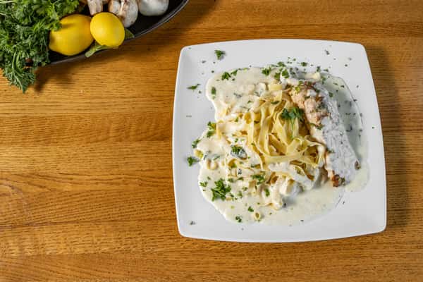Salmon Alfredo