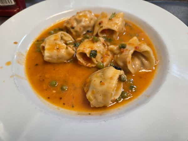Roasted Pepper Shrimp Tortelloni