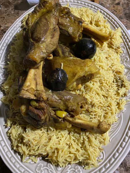 lamb shank with rice (halal)
