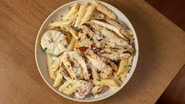 Creamy Chicken Penne Pasta