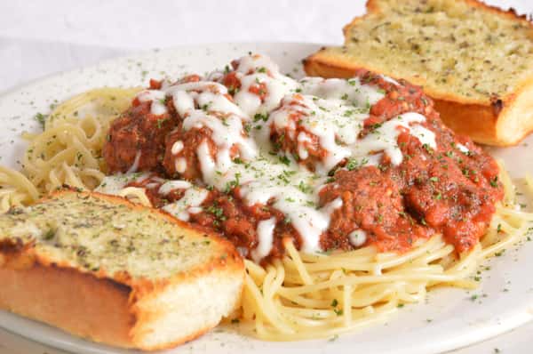 SPAGHETTI with Marinara Sauce