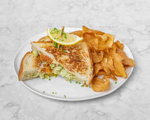 Pesto Grilled Chicken Melt