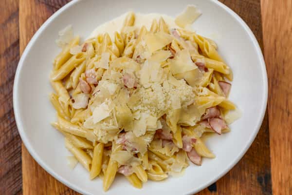 Gouda Mac & Cheese with Ham