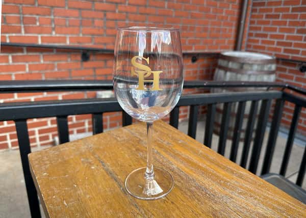 Wine Glass - Gold