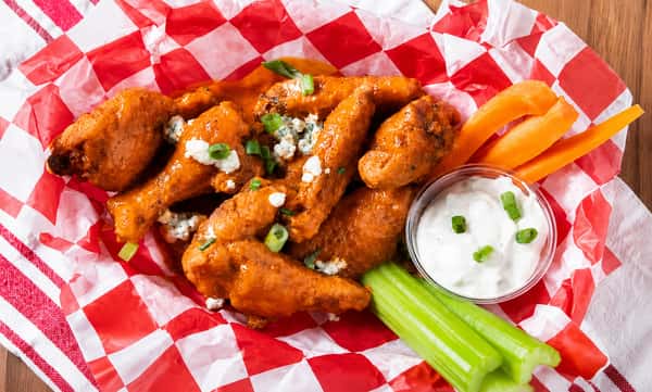 Tavern Hot Wings