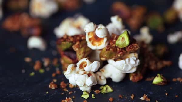 Gourmet Popcorn with Sesame Glazed Pistachios