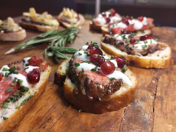 christmas light crostini