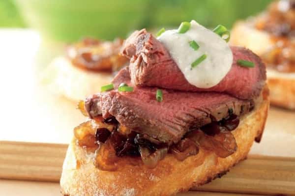 beef crostini