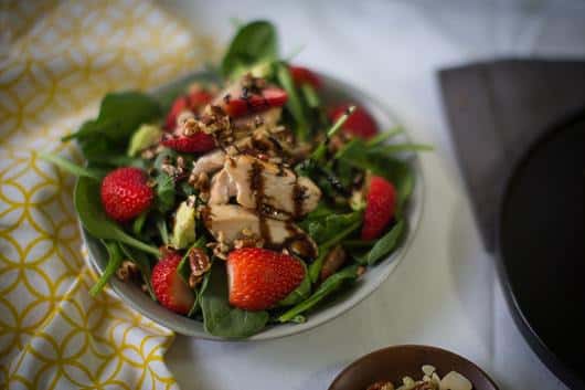 Spinach, Chicken, & Berries Salad
