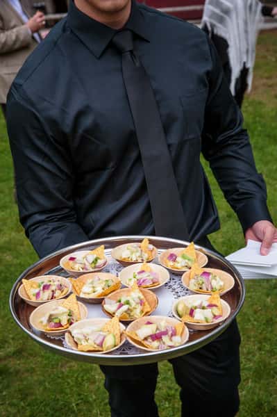 passed hors d'oeuvres