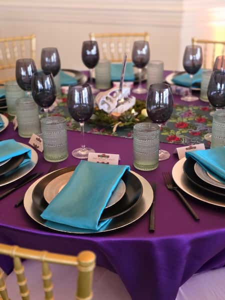 dino wedding place settings