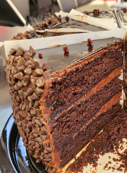 Triple Chocolate Cake (Slice)