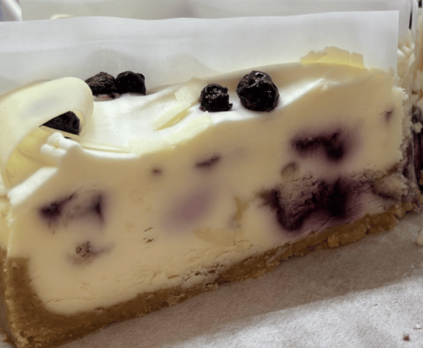 Lemon Blueberry Cheesecake (Slice)