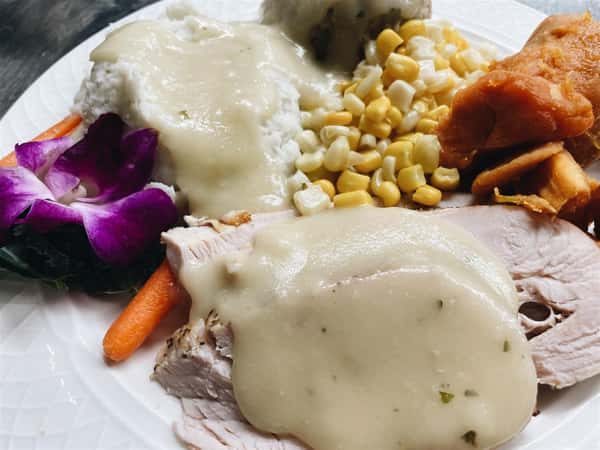 Turkey Dinner To GO-Thanksgiving and Sundays Only!