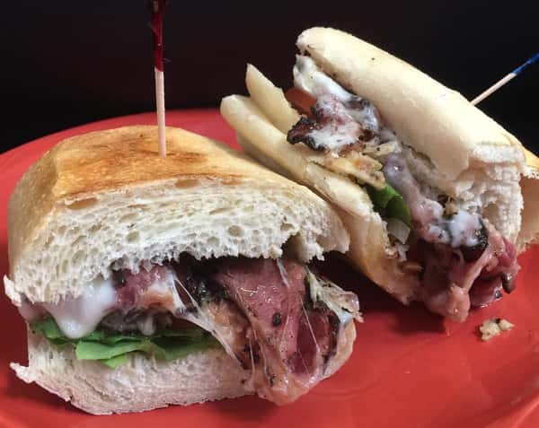 HOT ITALIAN MUFFULETTA