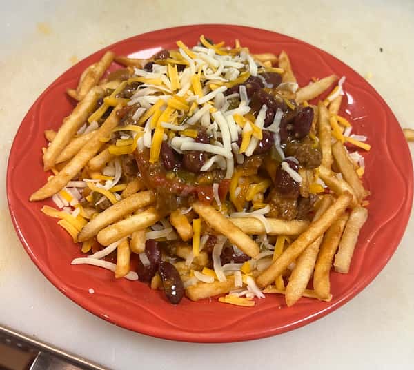 CHILI CHEESE FRIES