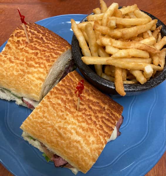 HOUSE SANDWICH MEAL WITH FRIES