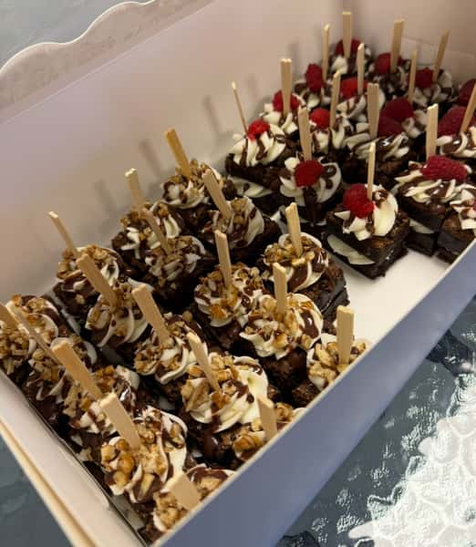 Brownie Bites (Serves 12)