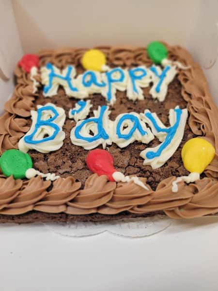 Brownie Cake w/ chocolate buttercream 