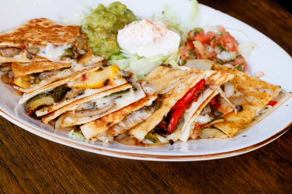 Quesadilla Verduras (Veggie)