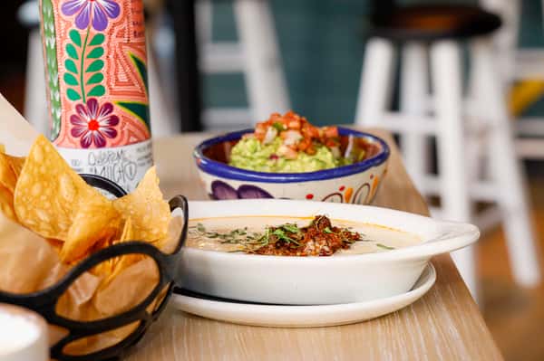 Chorizo Con Queso
