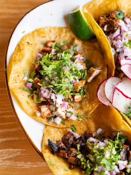 Street Plato Asada