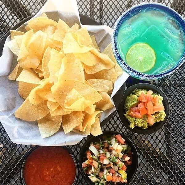 happy hour
