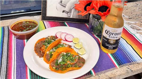BIRRIA TACOS (3)