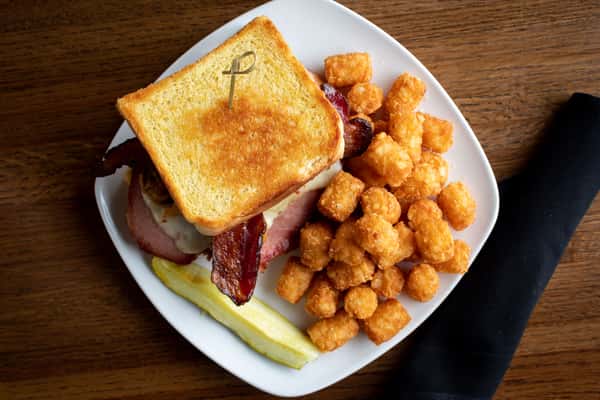 Kansas Pork Sandwich