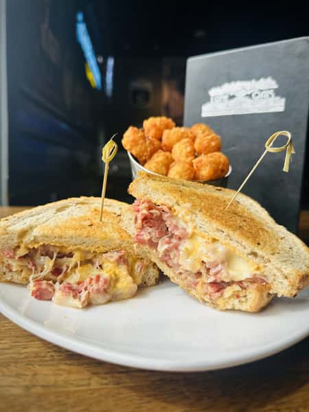 Classic Reuben