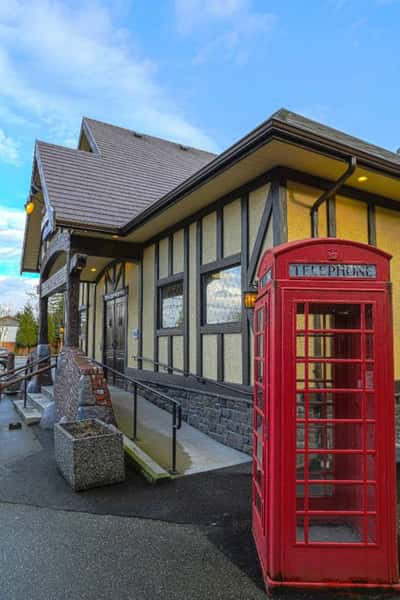 outside of fox & hound with a telephone
