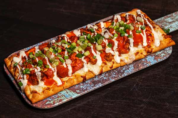 BUFFALO CHICKEN FLATBREAD