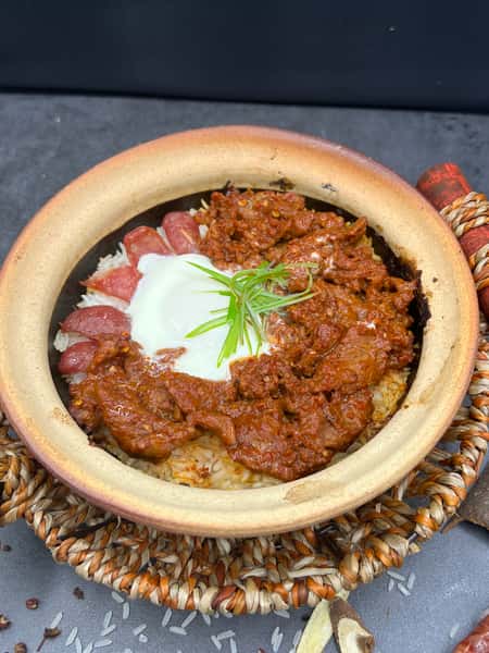 Spicy Beef Claypot Rice