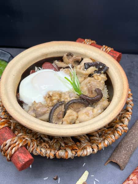 Chicken Mushroom Claypot Rice