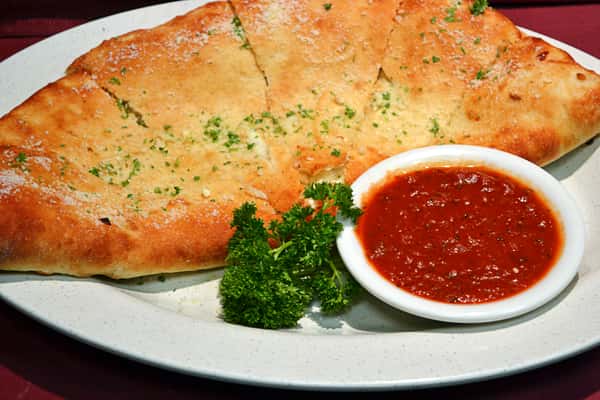 Traditional Calzone (Individual)