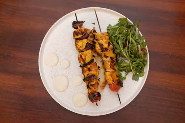 CHICKEN SKEWERS PLATTER