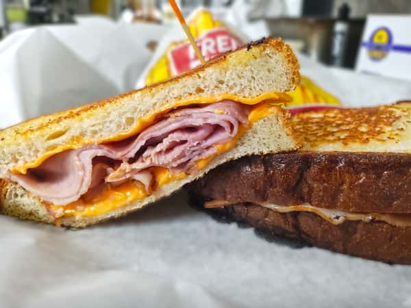 KID'S GRILLED HAM & CHEESE