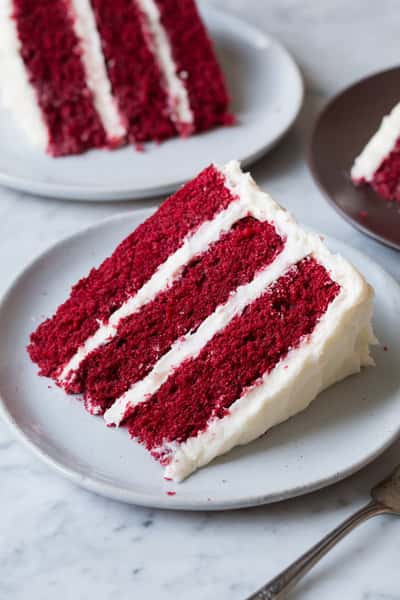 RED VELVET CAKE