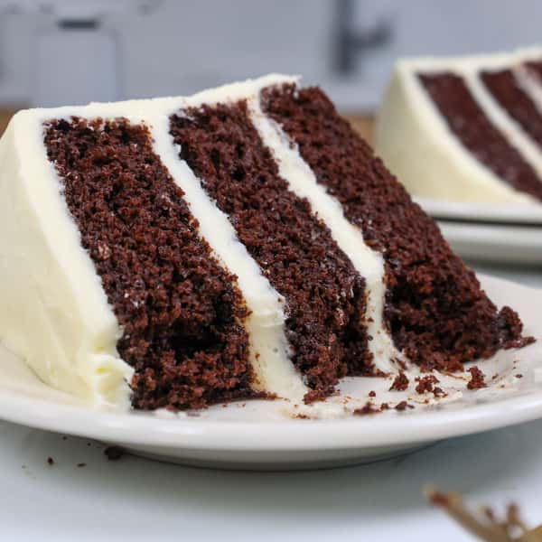CHOCOLATE CAKE