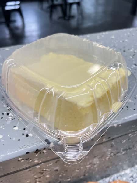 VANILLA CAKE
