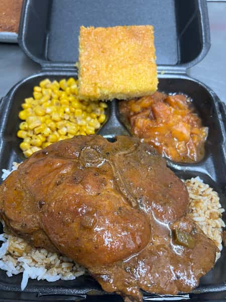SMOTHERED PORK CHOP DINNER