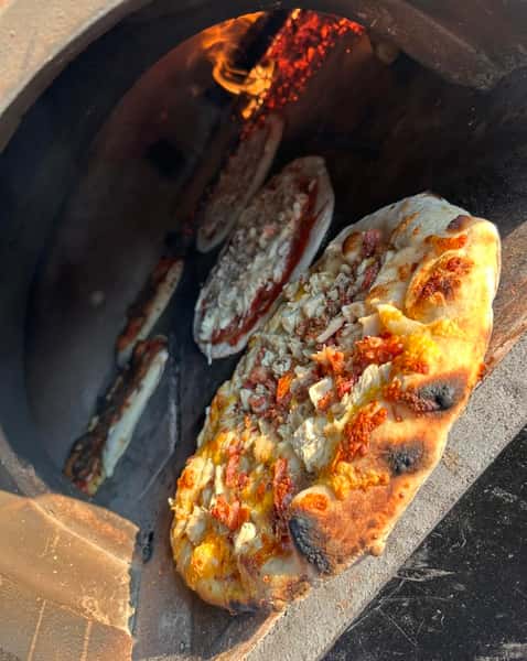 Travelin' Pizza